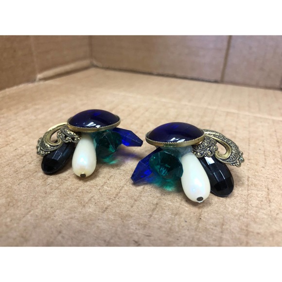 Vintage Clip On Earrings Peacock Ornate Blue Green Pearl Elegant - Picture 6 of 8